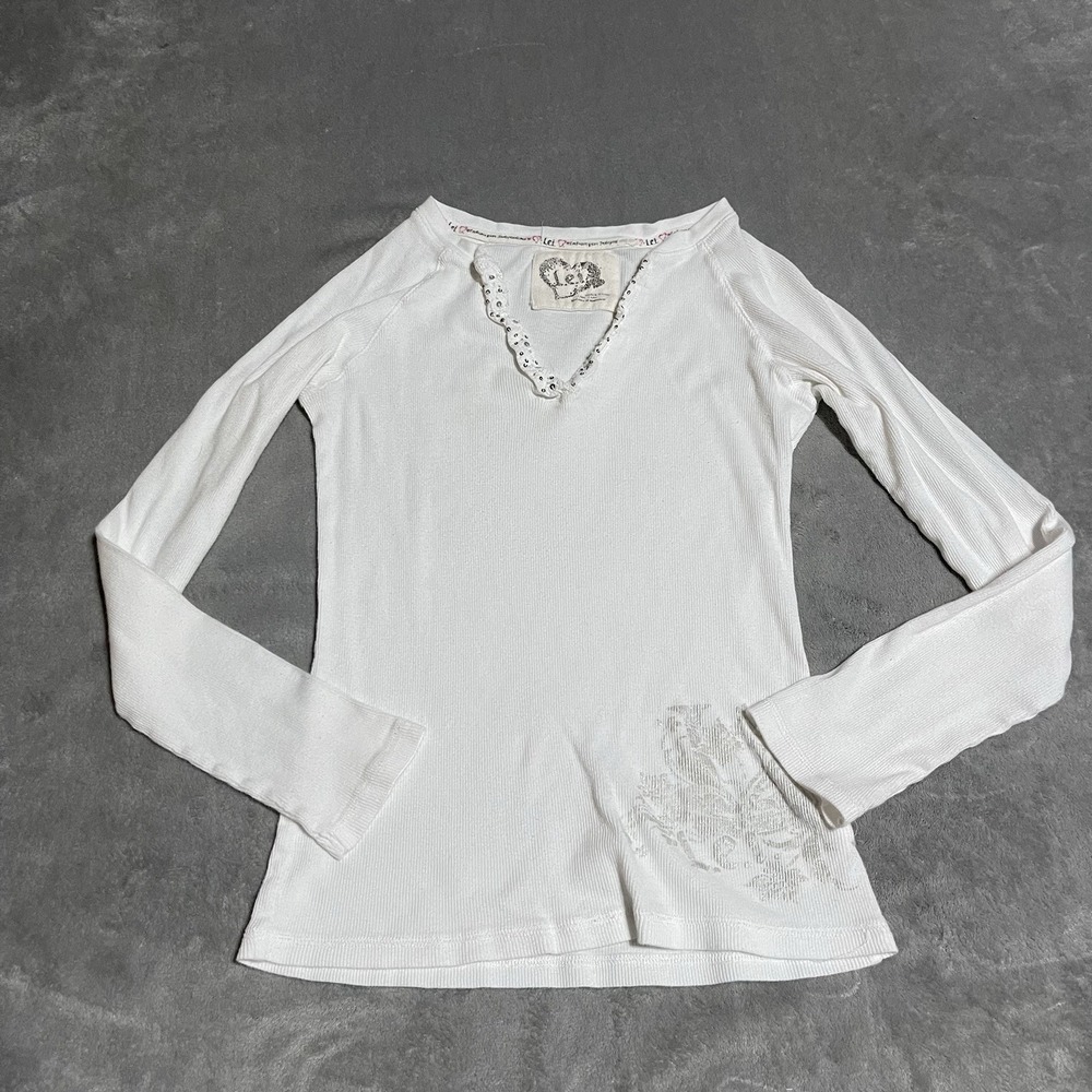 Y2K LEI Top Juniors Large White Long Sleeve V Neck Heart‎ Sequin Casual Ribbed